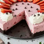 Erdbeer Käsekuchen mit Schoko-Keksboden