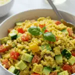 Bunter Reissalat mit Curry