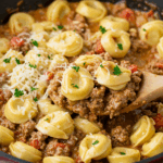 Cremige Tortellini-Pfanne mit würzigem Hack