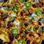 Loaded Nachos mit BBQ Hähnchen