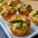 Spargelmuffins mit Schinkenwürfel