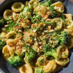Cremige Erdnuss Brokkoli Orecchiette Pasta